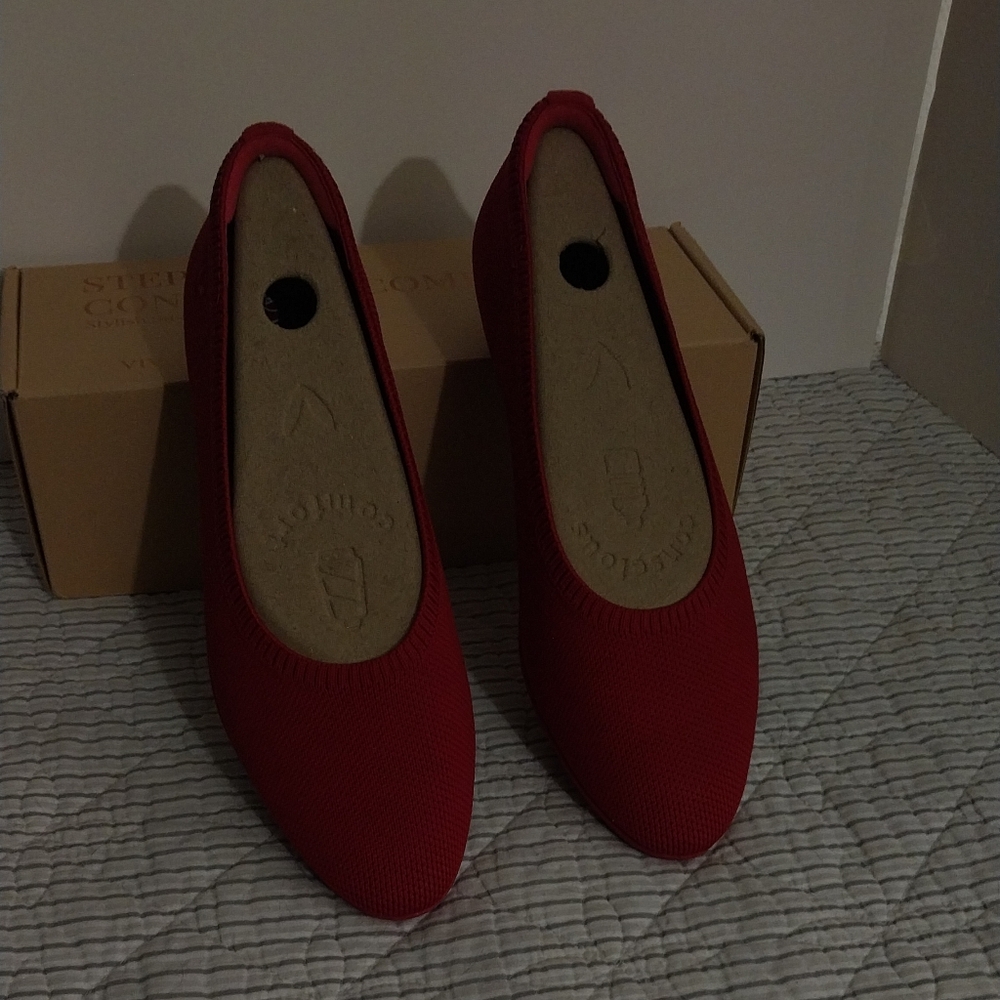 Stylish Red Women's Flats
